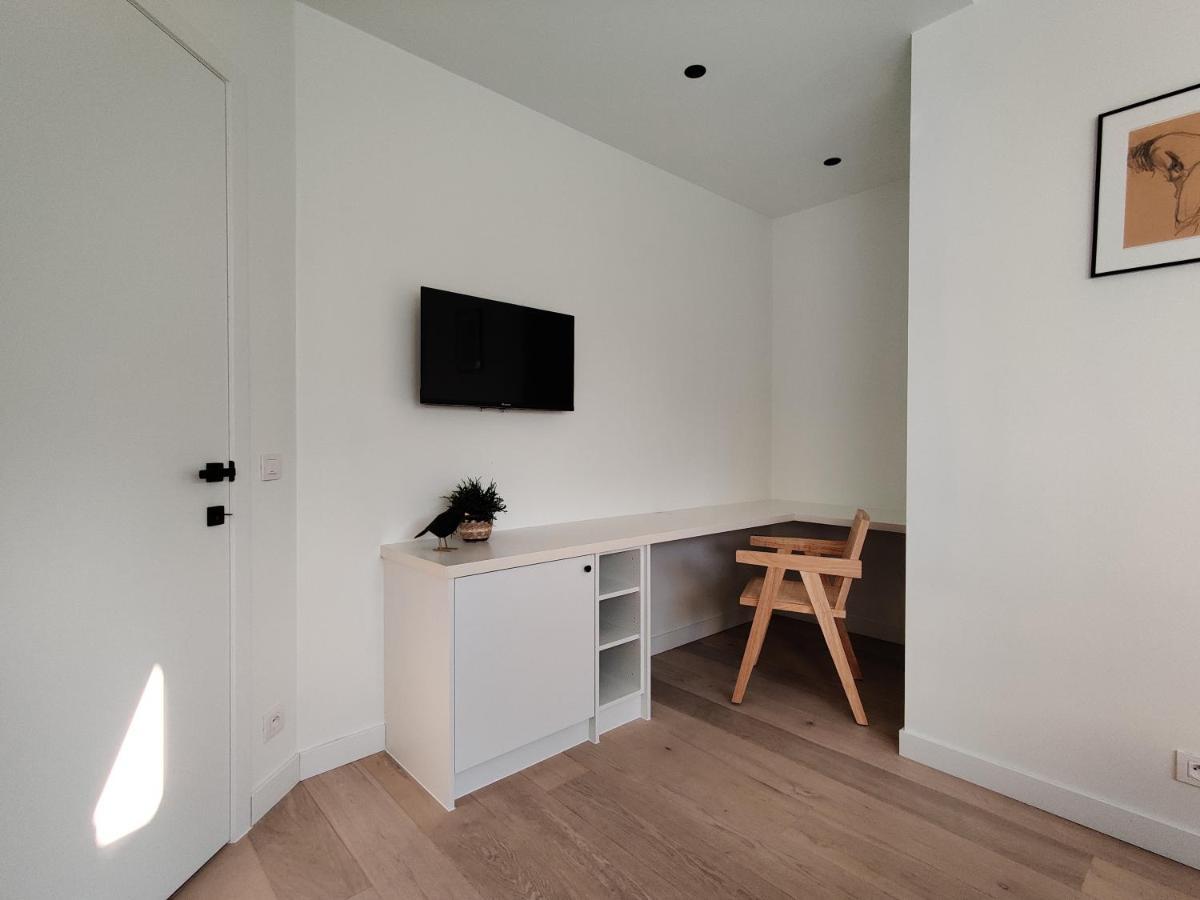 Beautiful 3-Bedroom - 3-Bathroom Appartment Pendula Bruges Esterno foto