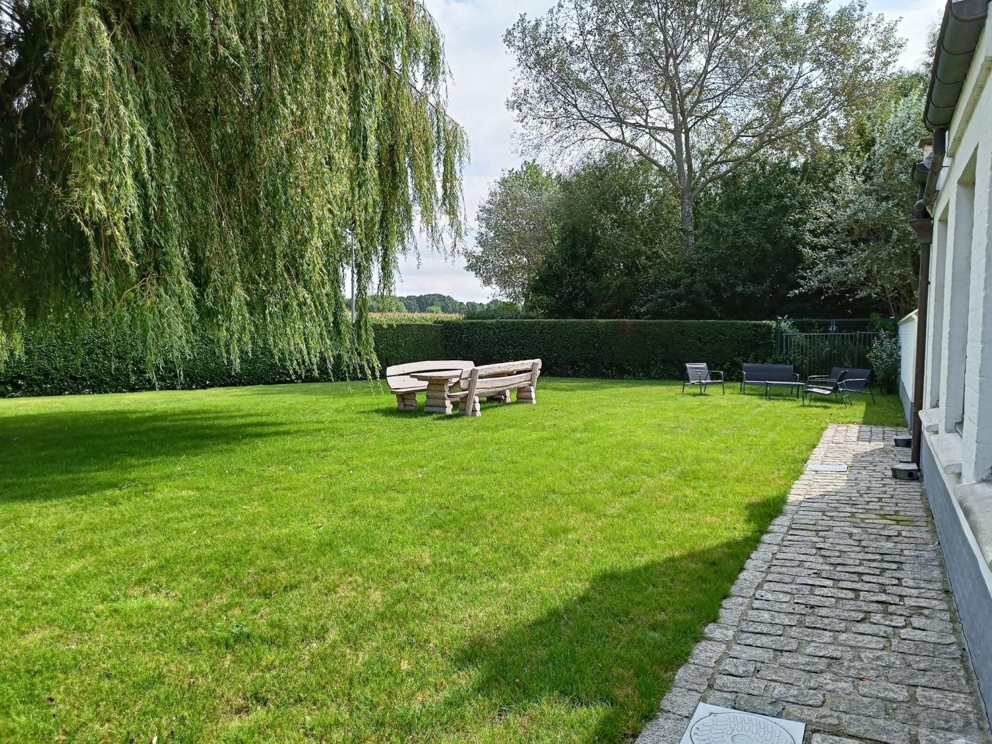 Beautiful 3-Bedroom - 3-Bathroom Appartment Pendula Bruges Esterno foto